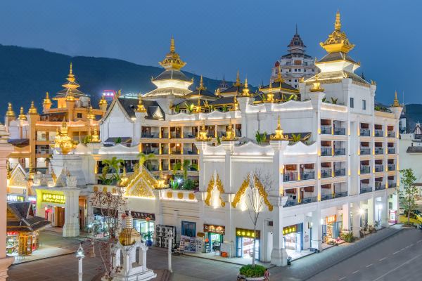 西雙版納白宮·傣泰風(fēng)情酒店