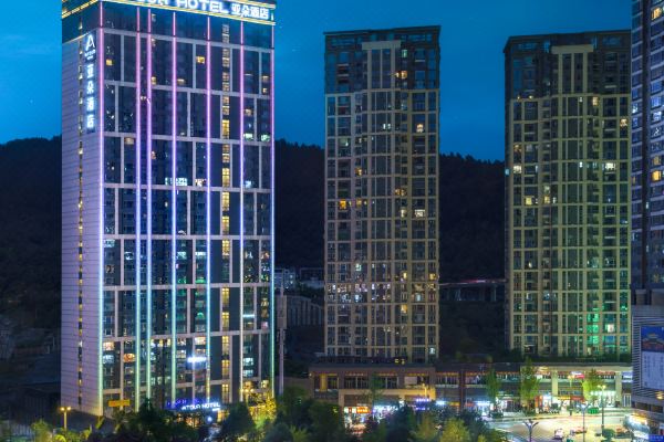 貴陽未來方舟亞朵酒店