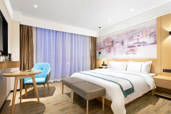 城市便捷酒店(東方東海路體育廣場(chǎng)店)