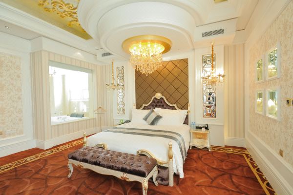 朝陽市華府萬國飯店