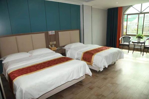 瓊中椰風商務酒店