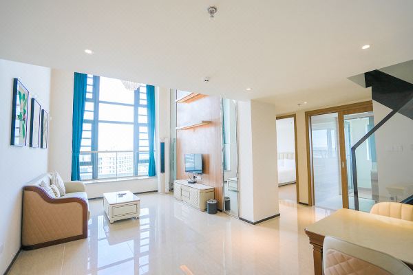 恒大逸閣度假公寓(海花島瀾灣店)